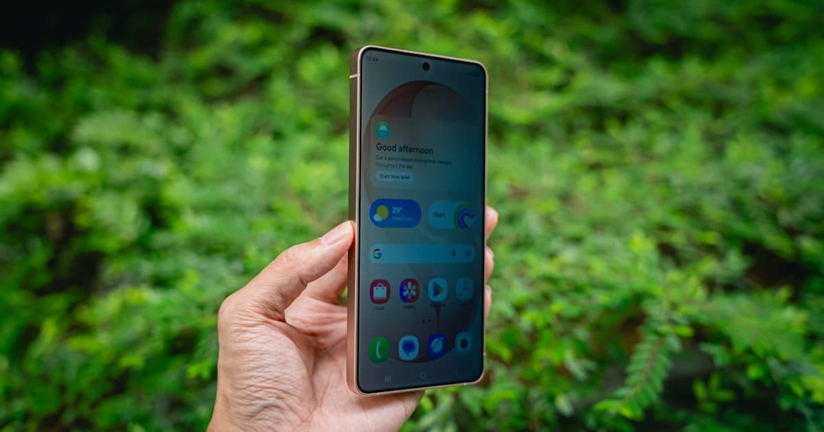 Samsung Galaxy S26 Ultra Review: Privacy Powerhouse or Missed Opportunity?