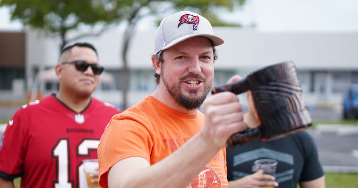 Mike Evans Signs with 49ers: Blockbuster $60.4M Deal Reshapes NFC